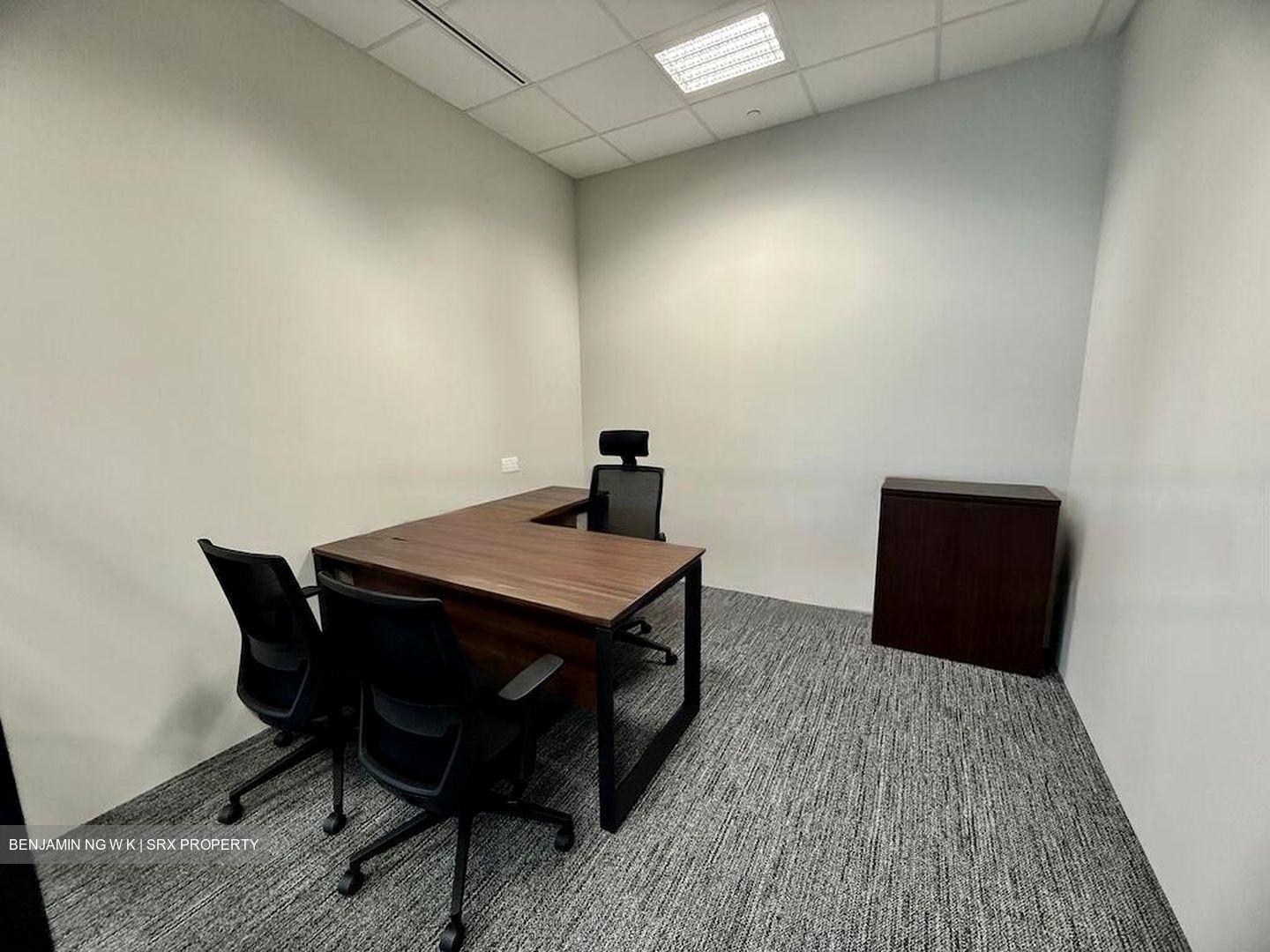 Marina Bay Residences (D1), Office #484143541